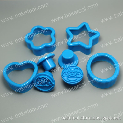 Plastic 4pcs Funny Cake Fondant Stamps for Cake Decoration
